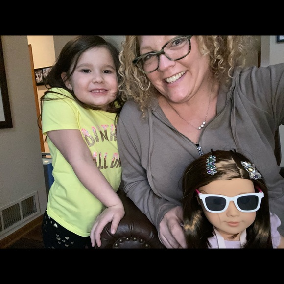 Meet your Posher, Erica - Picture 6 of 8